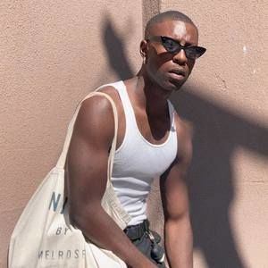 Meet your Posher, Yusif